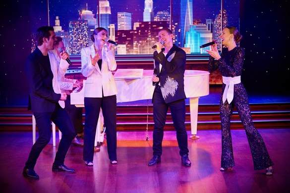 Seabourn Grand Salon Shows ©www.maximovphoto.com 5.jpg